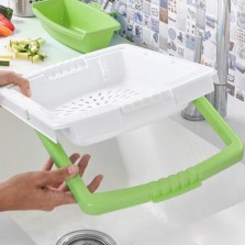 Tábua de corte com tabuleiro e coador
