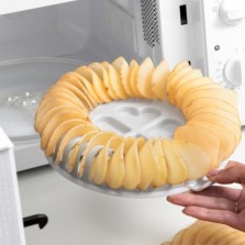 Batatas fritas no microondas