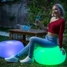 Assento insuflável com led e controlo remoto
