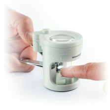 Corta unhas com luz led e lupa